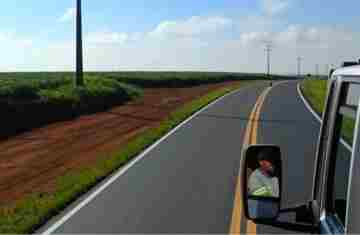  Rodovia de acesso a Goioxim recebe melhorias na pista e nova sinalização